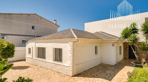 Foto 2 de Casa o xalet en venda a Santa Maria, Barcelona