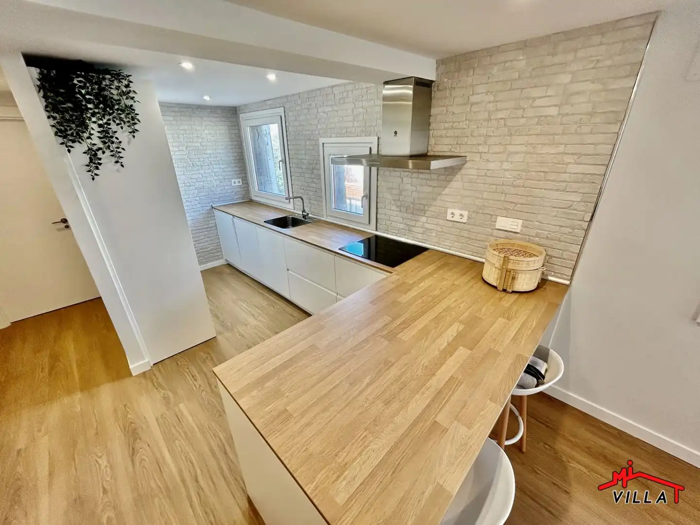 Kitchen of Flat for sale in Laredo  with Heating, Parquet flooring and Balcony