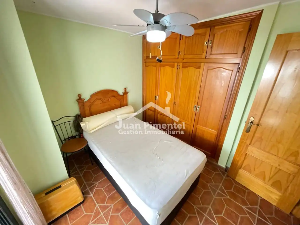Detached homes for rent in Calle Casares, 1, Centro