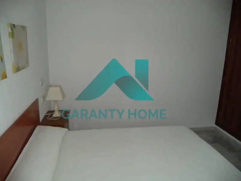 Habitación de Apartamento de alquiler en Cáceres con Aire acondicionado, Calefacción y Terraza