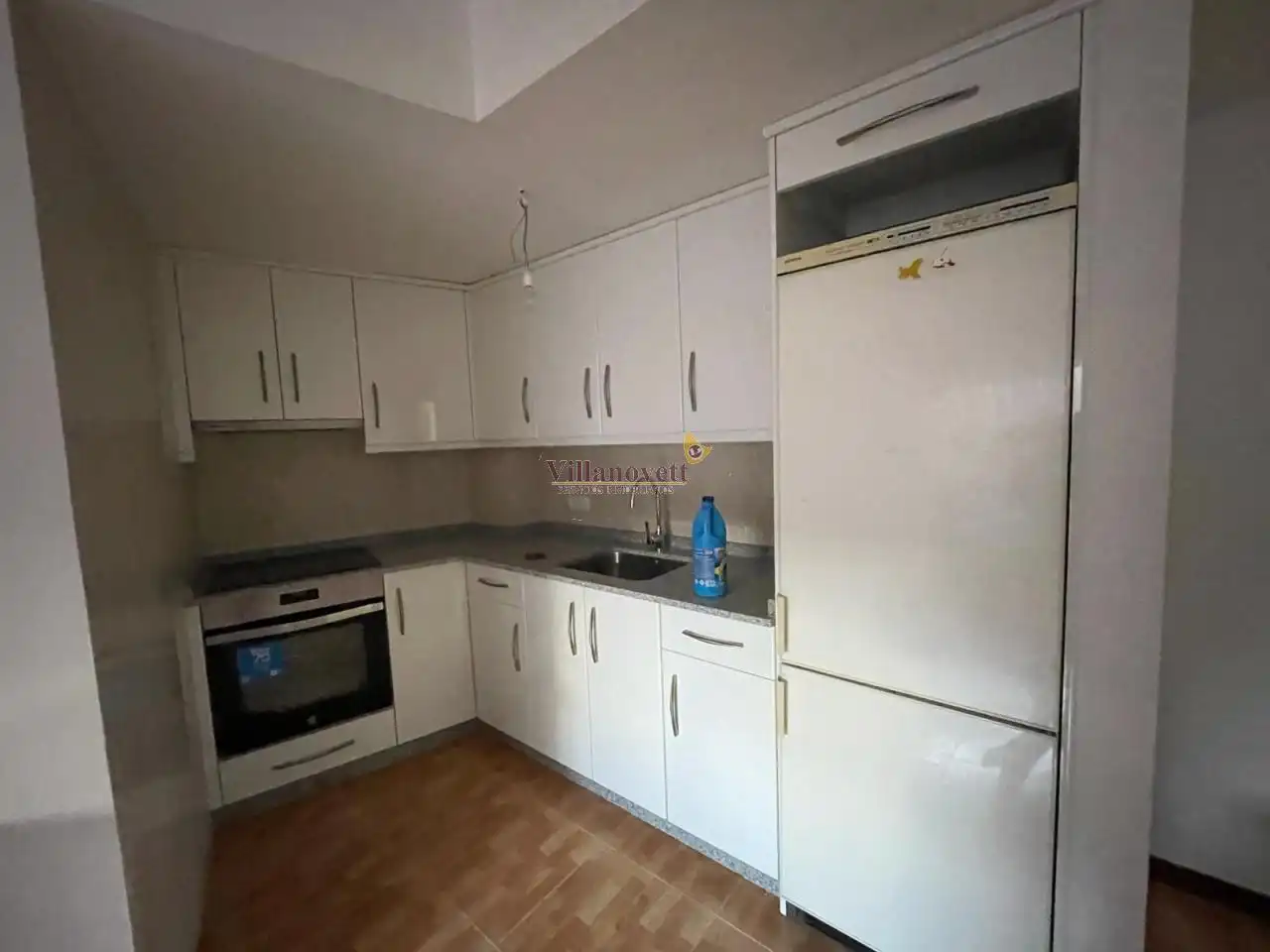 Kitchen of Apartments for rent in Vigo   with Heating and Furnished