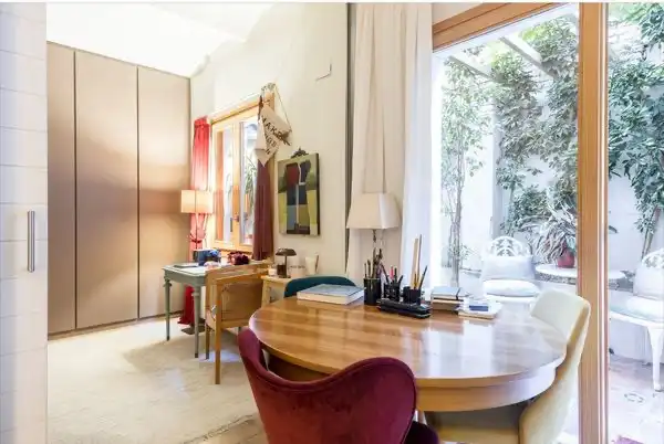 Schlafzimmer von Erdgeschoss zum Verkauf in Barcelona mit Klimaanlage, Heizung und Parkett