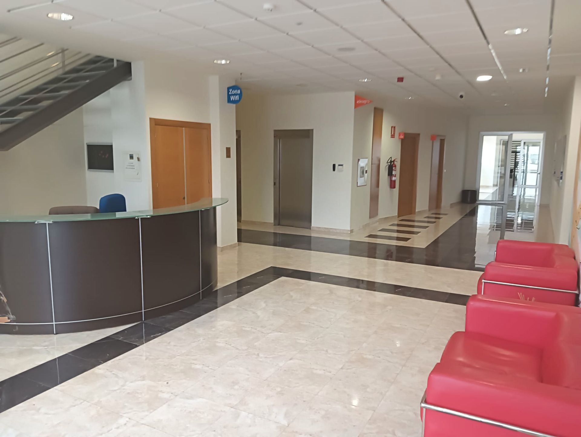 Oficina de lloguer en Lorquí