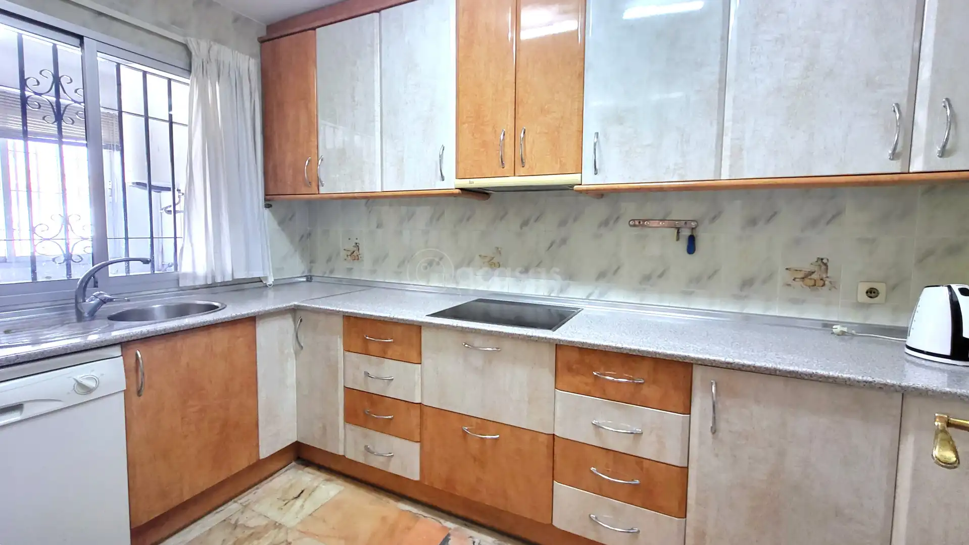Cuina de Casa adosada en venda en Benalmádena amb Aire condicionat, Calefacció i Terrassa