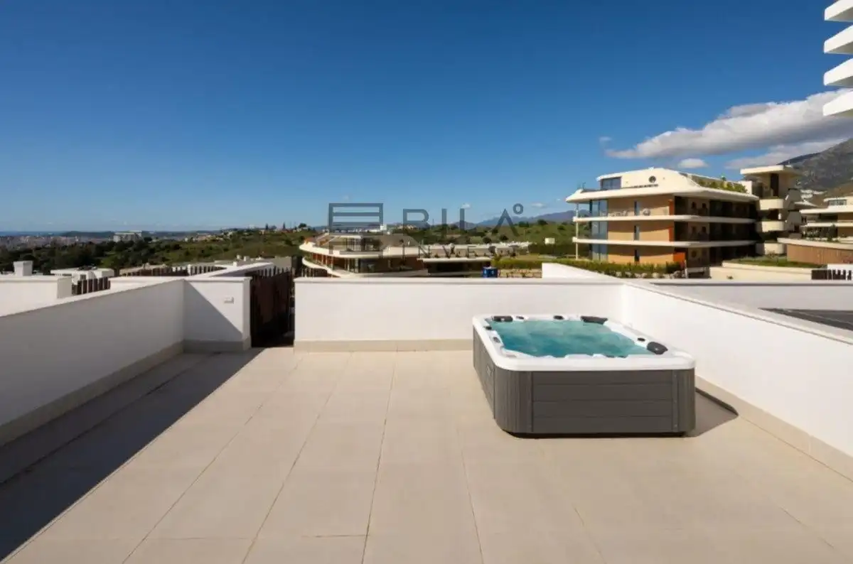 Àtic amb piscina en venda a Fuengirola, imagen 9