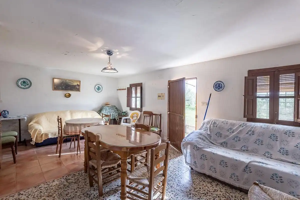 Country house zum Verkauf in de Extraradio, Barrio de la Vega