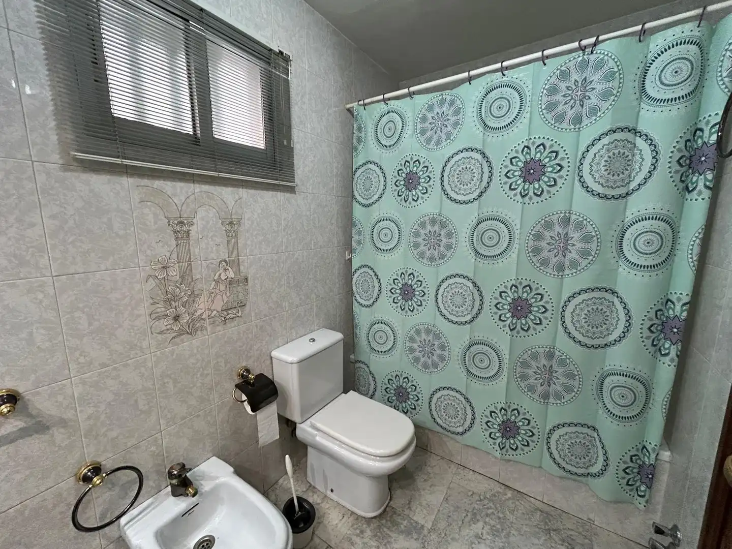 Baño de Piso en venta en Ciudad Real con Calefacción, Amueblado y Horno