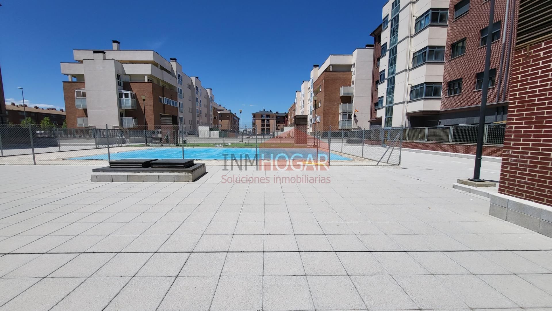 Swimming pool of Flat for sale in Ávila Capital  with Heating, Terrace and Storage room