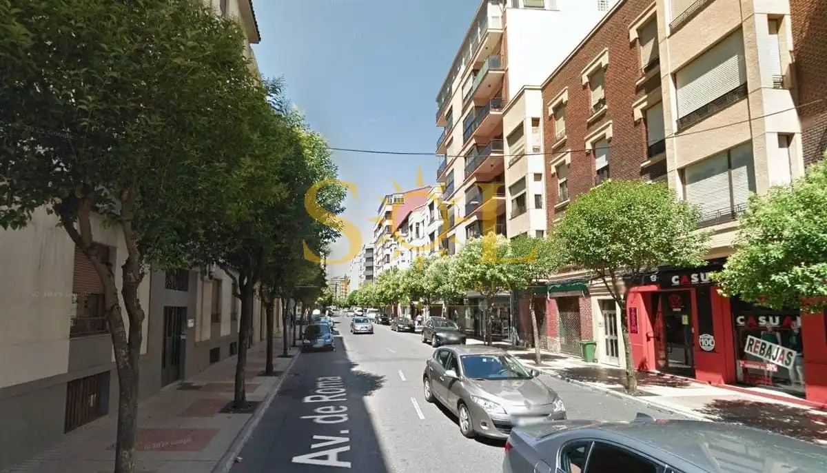 Vista exterior de Edificio en venta en Centro Ciudad