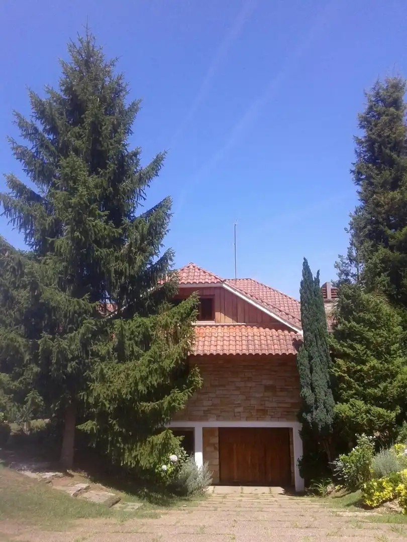 Außenansicht von Country house zum Verkauf in Gijón  mit Klimaanlage, Privatgarten und Terrasse