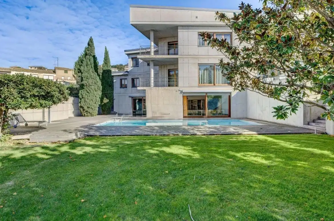 Vista exterior de Casa o chalet en venta en Arróniz con Terraza y Piscina