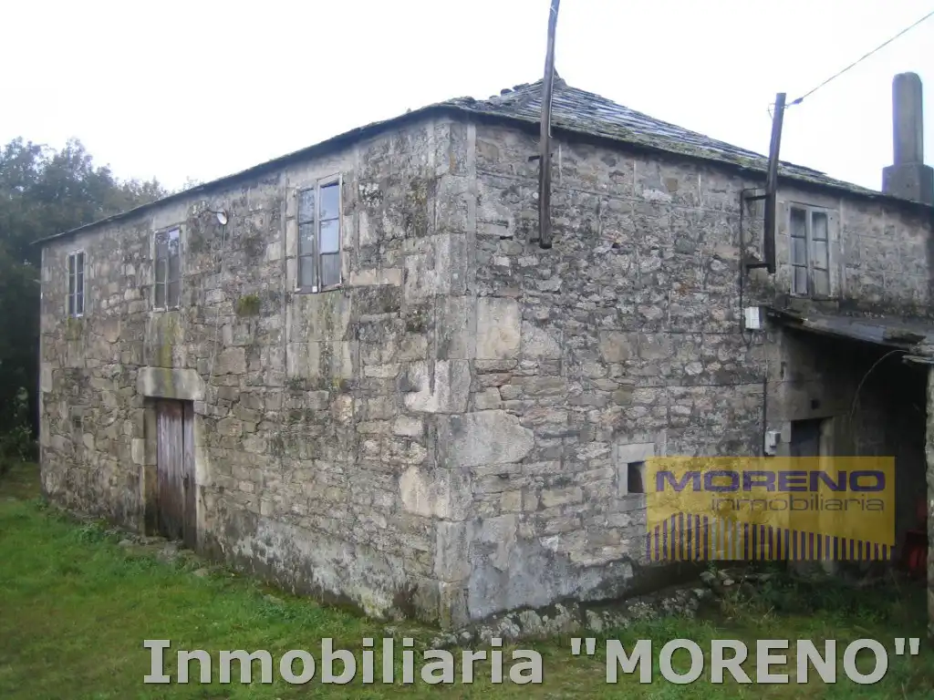 Landhaus zum Verkauf in CASTROMEIXE ,A  8 KM DE  SARRIA.