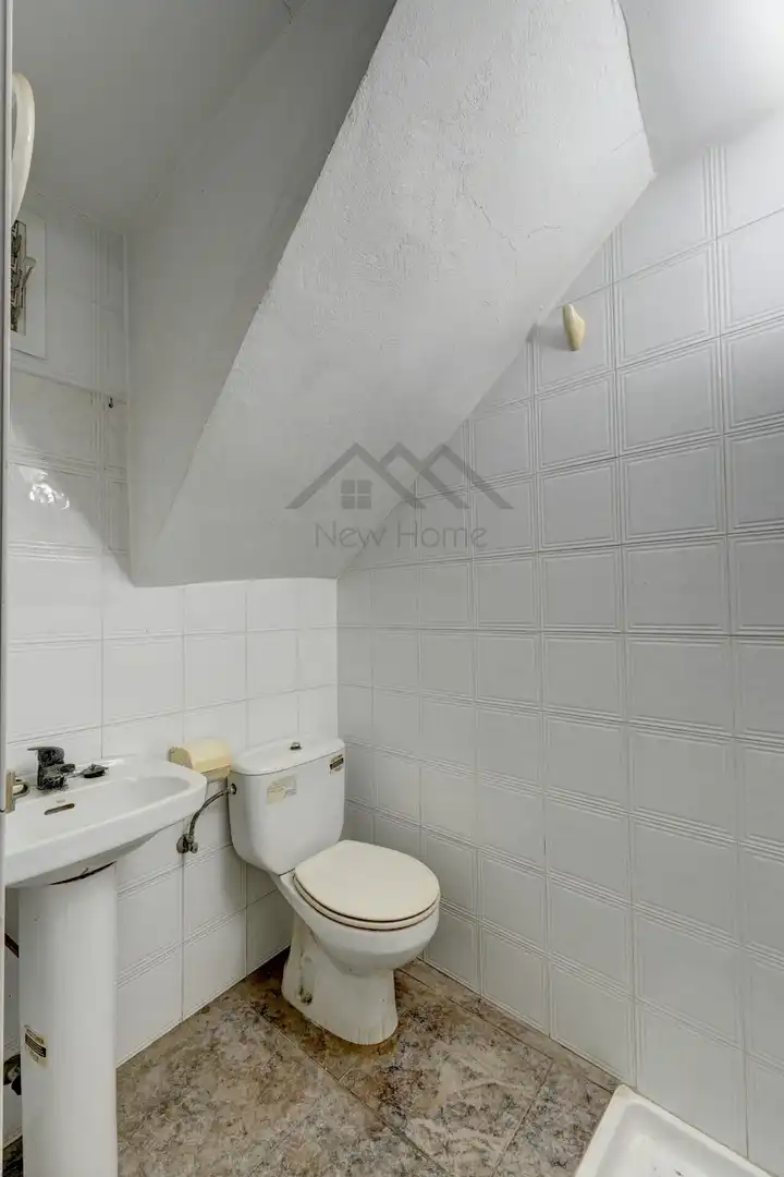 Baño de Finca rústica en venta en La Pobla de Vallbona con Terraza y Balcón