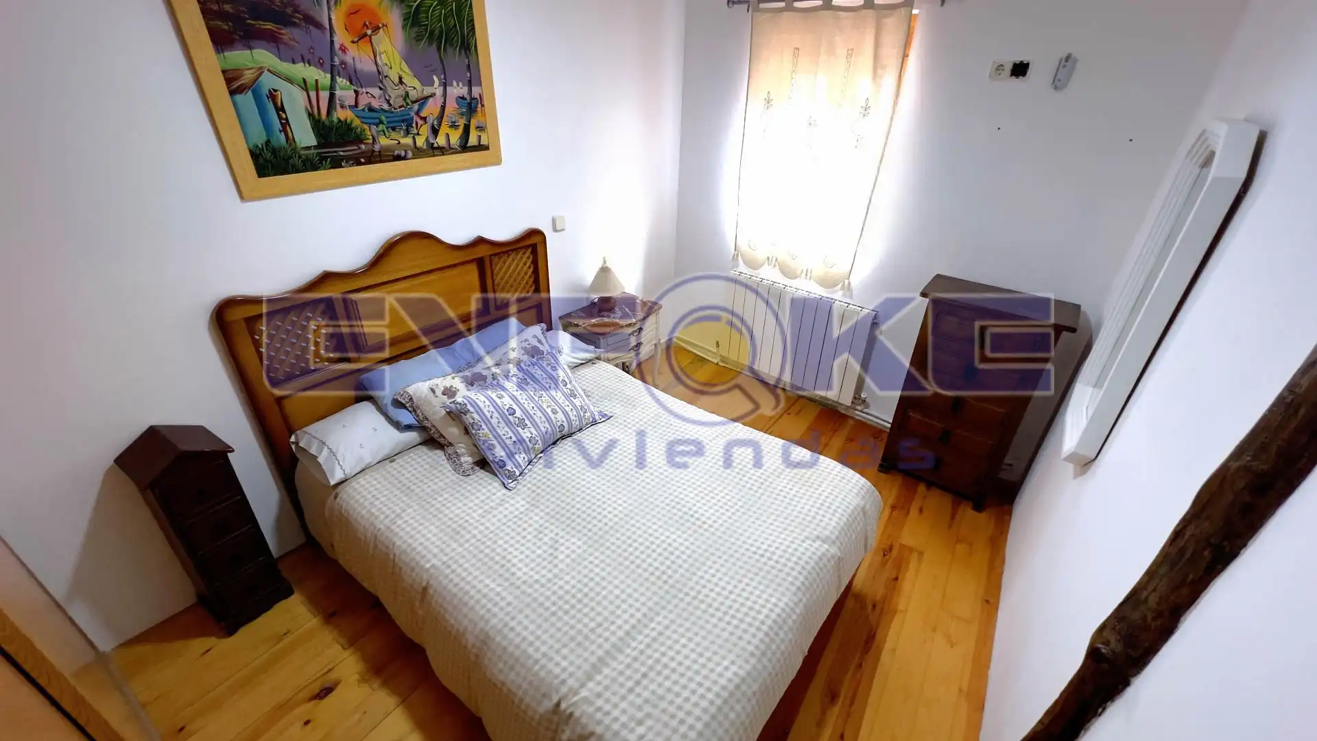Schlafzimmer von Einfamilien-Reihenhaus zum Verkauf in Moratilla de los Meleros mit Heizung, Parkett und Möbliert