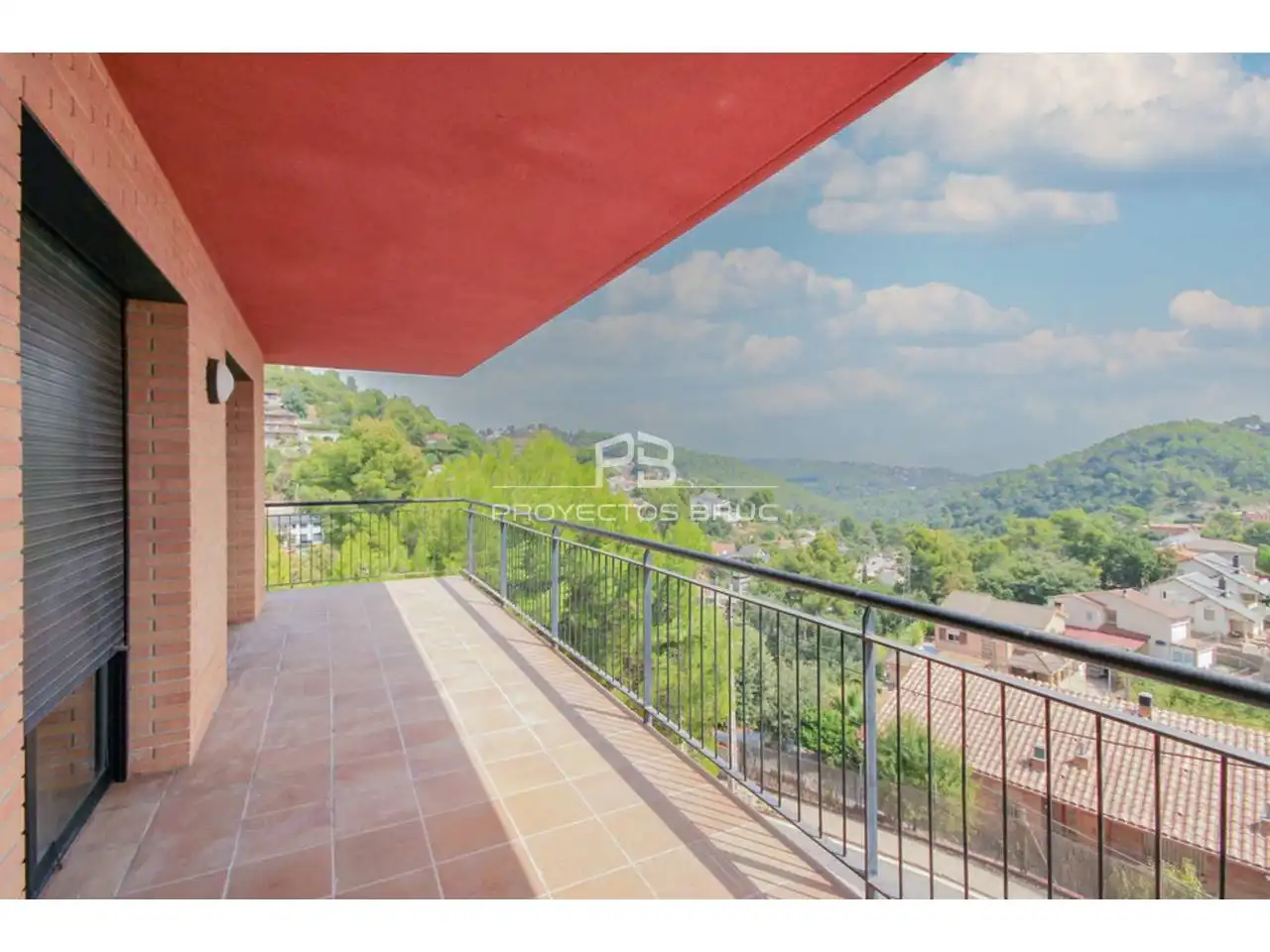 Villa mit Garten zum Verkauf in Corbera de Llobregat, imagen 18
