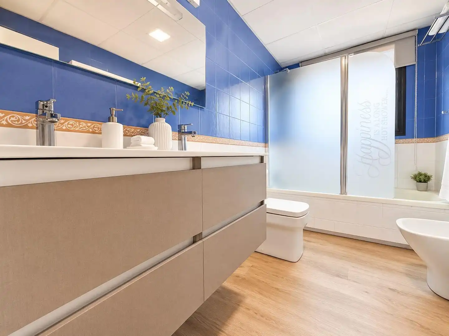 Baño de Casa adosada en venta en Molina de Segura con Aire acondicionado, Jardín privado y Piscina comunitaria