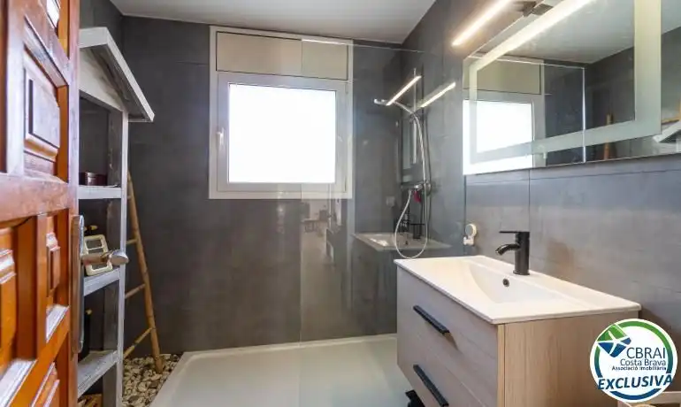Casa amb piscina en venda a Calle Peni, imagen 16