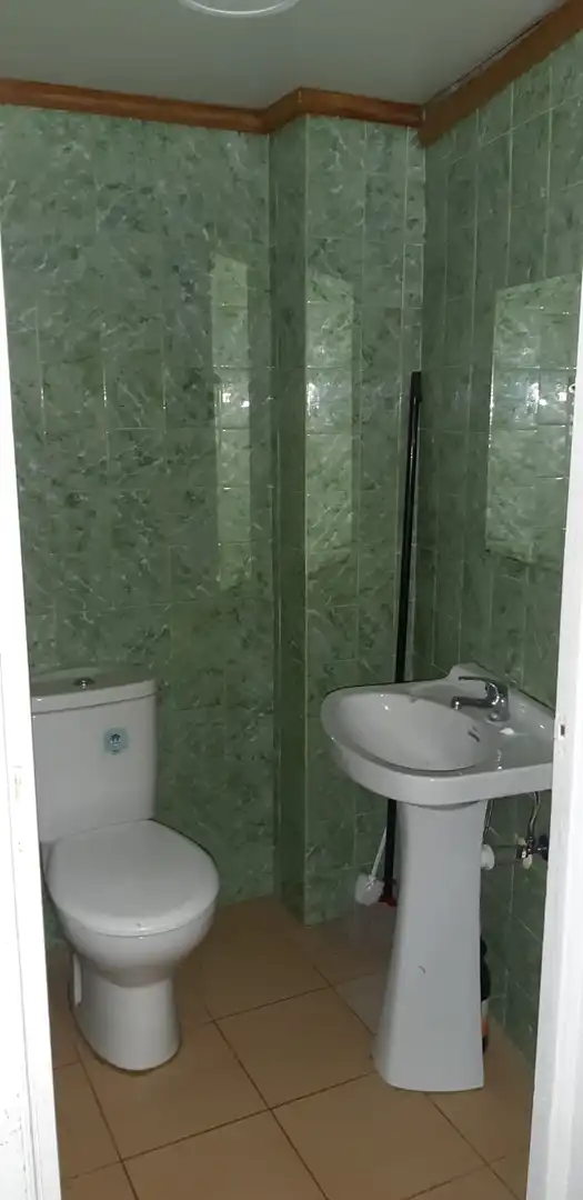 Commercial properties for sale in Murrieta Kalea, Lasesarre