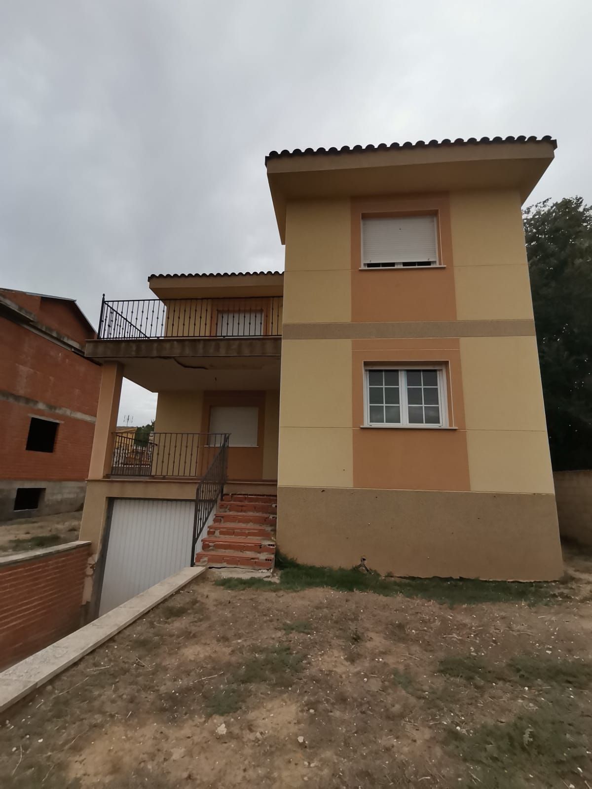 Exterior view of House or chalet for sale in Morata de Tajuña
