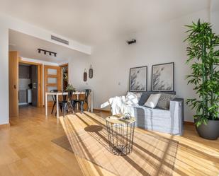 Living room of Flat for sale in Vinyols i els Arcs  with Air Conditioner, Parquet flooring and Terrace