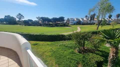 Foto 2 de Casa adosada en venta en Paseo del Golf, 17a, Islantilla Golf, Islantilla