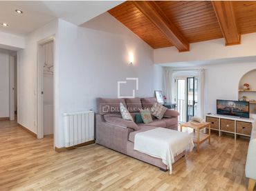 Piso con ascensor en venta en Centre - Barri Vell