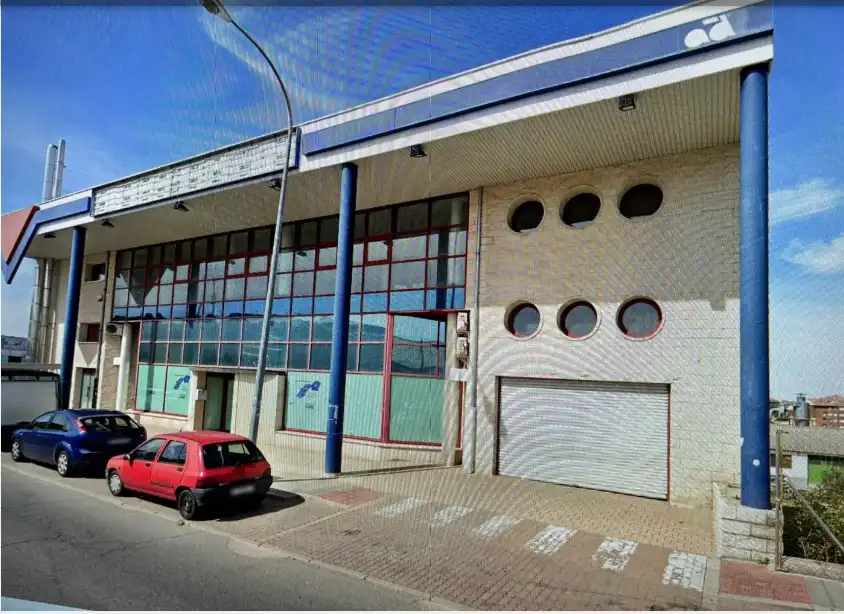 Industriegebäude mit Aufzug zur Miete in El Cerro - Carretera de San Rafael, imagen 7