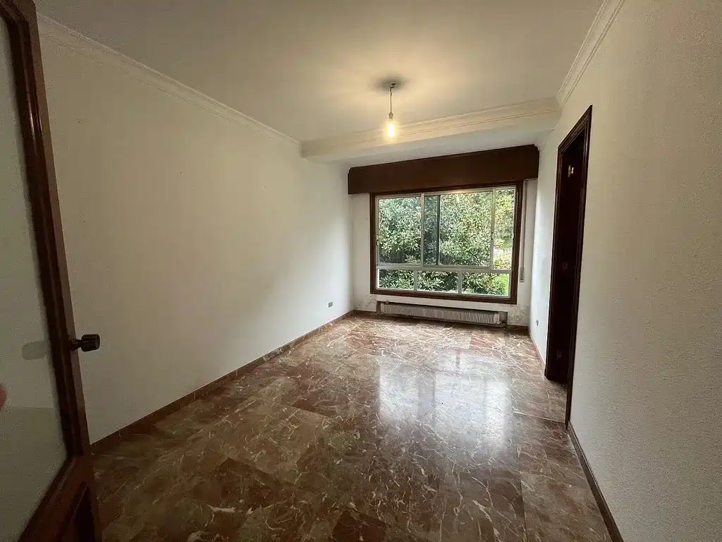 Sala de estar de Casa o chalet en venta en Vigo  con Jardín privado, Parquet y Terraza