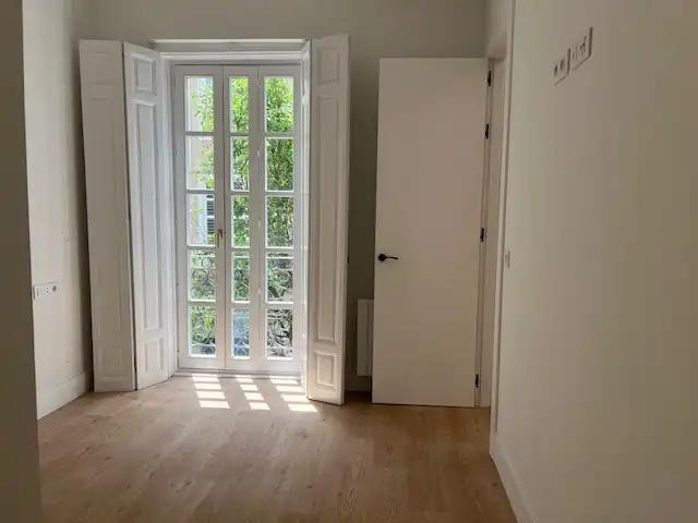 Piso en venta en Santander con Calefacción y Balcón