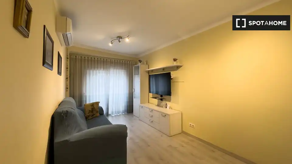 Wohnung zur Miete in La Guineueta