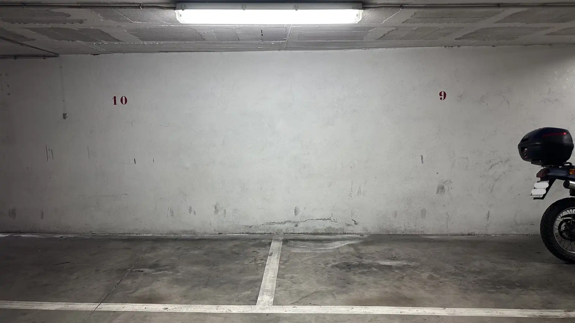 Einzelparkplatz zum Verkauf in Carrer Compositor Pere Aubert 22, imagen 3