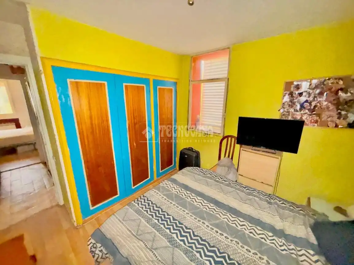 Habitación de Piso en venta en Madrid con Calefacción y Terraza