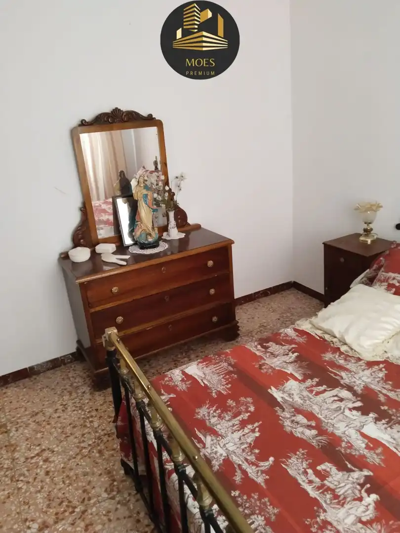 Habitación de Casa o chalet en venta en Huelma con Terraza y Trastero