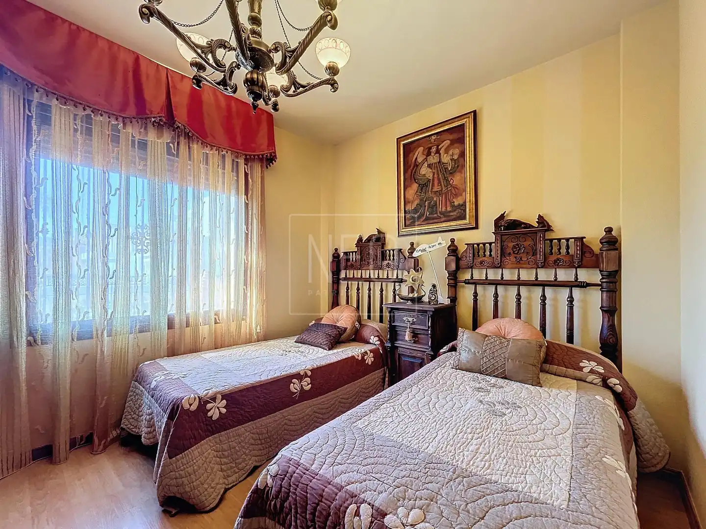 Dormitori de Casa o xalet en venda en Motril amb Aire condicionat, Jardí privat i Terrassa
