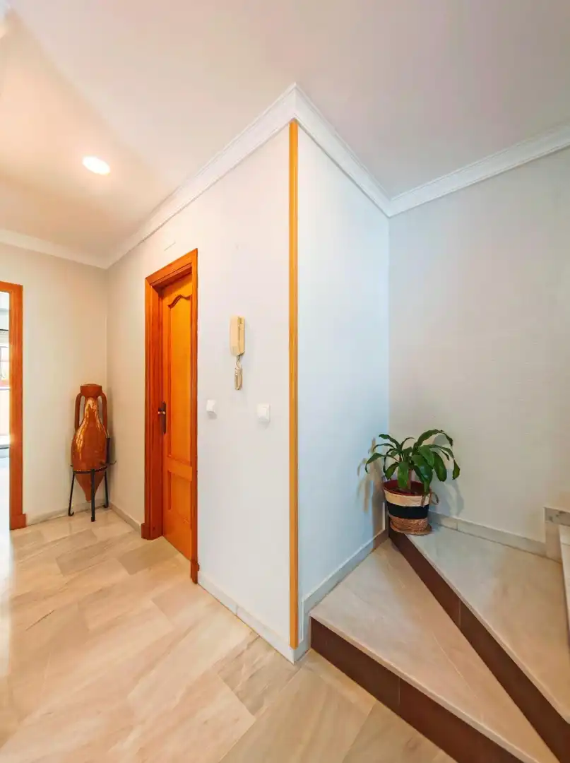 Casa adosada en venta en San Fernando con Aire acondicionado, Calefacción y Jardín privado