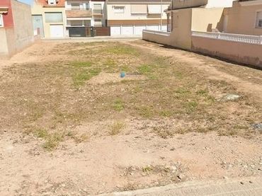 Terreno residenziale in vendita a Calle de Alcalá 14