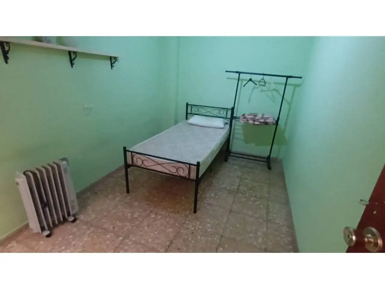 Dormitori de Casa o xalet en venda en Castellón de la Plana / Castelló de la Plana amb Terrassa