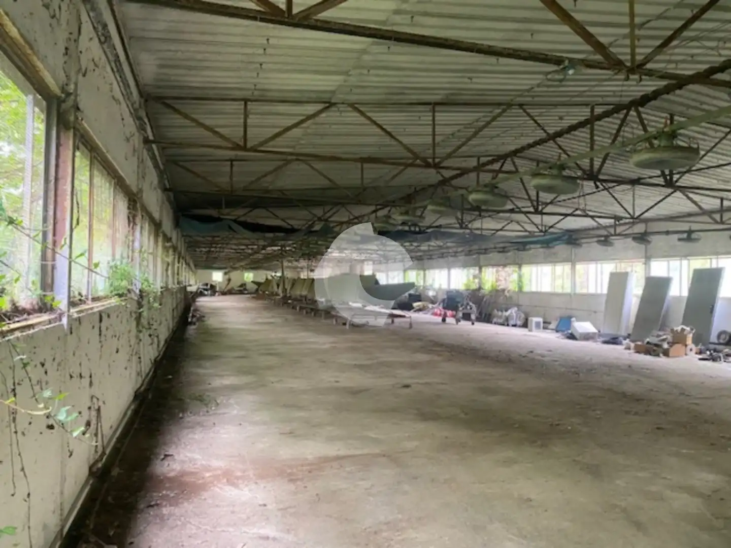 Nave industrial en venta en Lobios