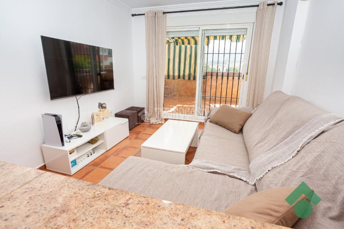 Living room of Flat for sale in Algeciras  with Air Conditioner, Heating and Terrace