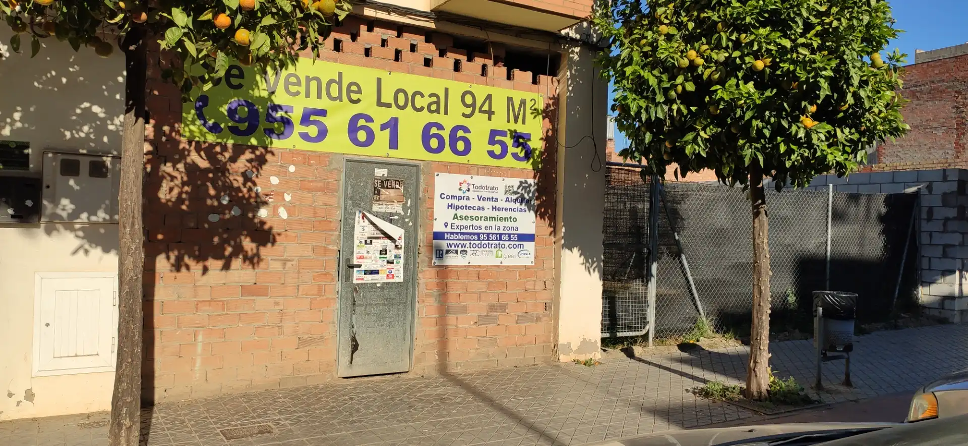 Local commercial à vendre à Avenida Blas Infante 86, imagen 2