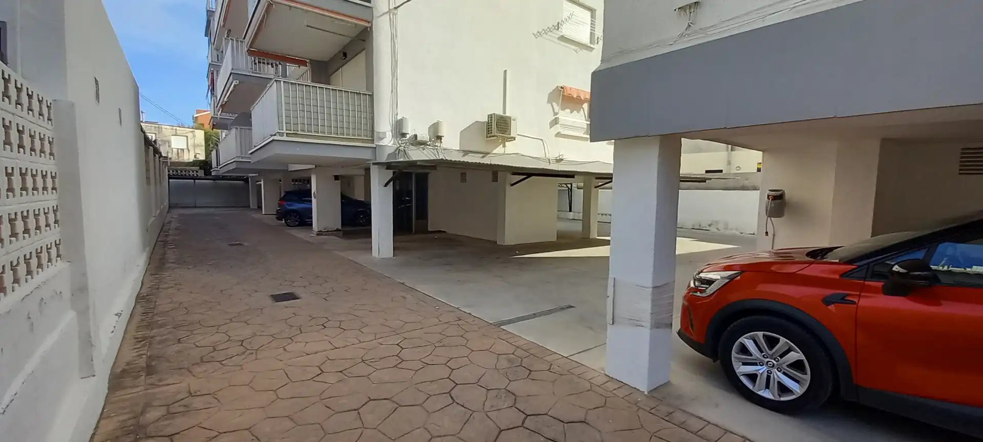 Aparcament de Apartament en venda en Gandia amb Aire condicionat, Calefacció i Moblat