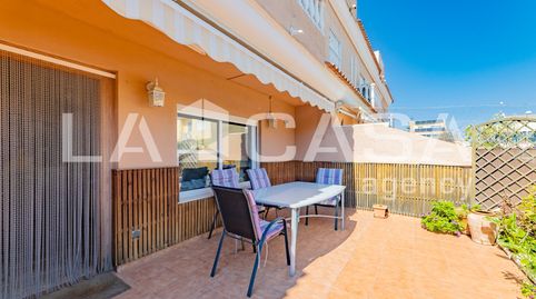 Foto 3 de Casa adosada en venta en Carrer Mare-selva, Corinto - Almarda, Sagunto / Sagunt