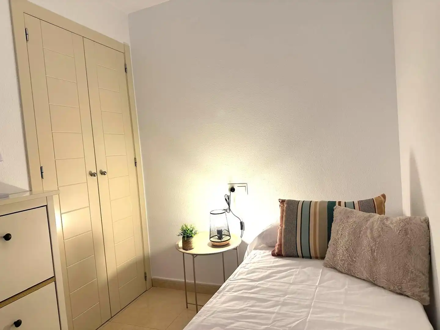 Habitación de Planta baja de alquiler en Campello Playa