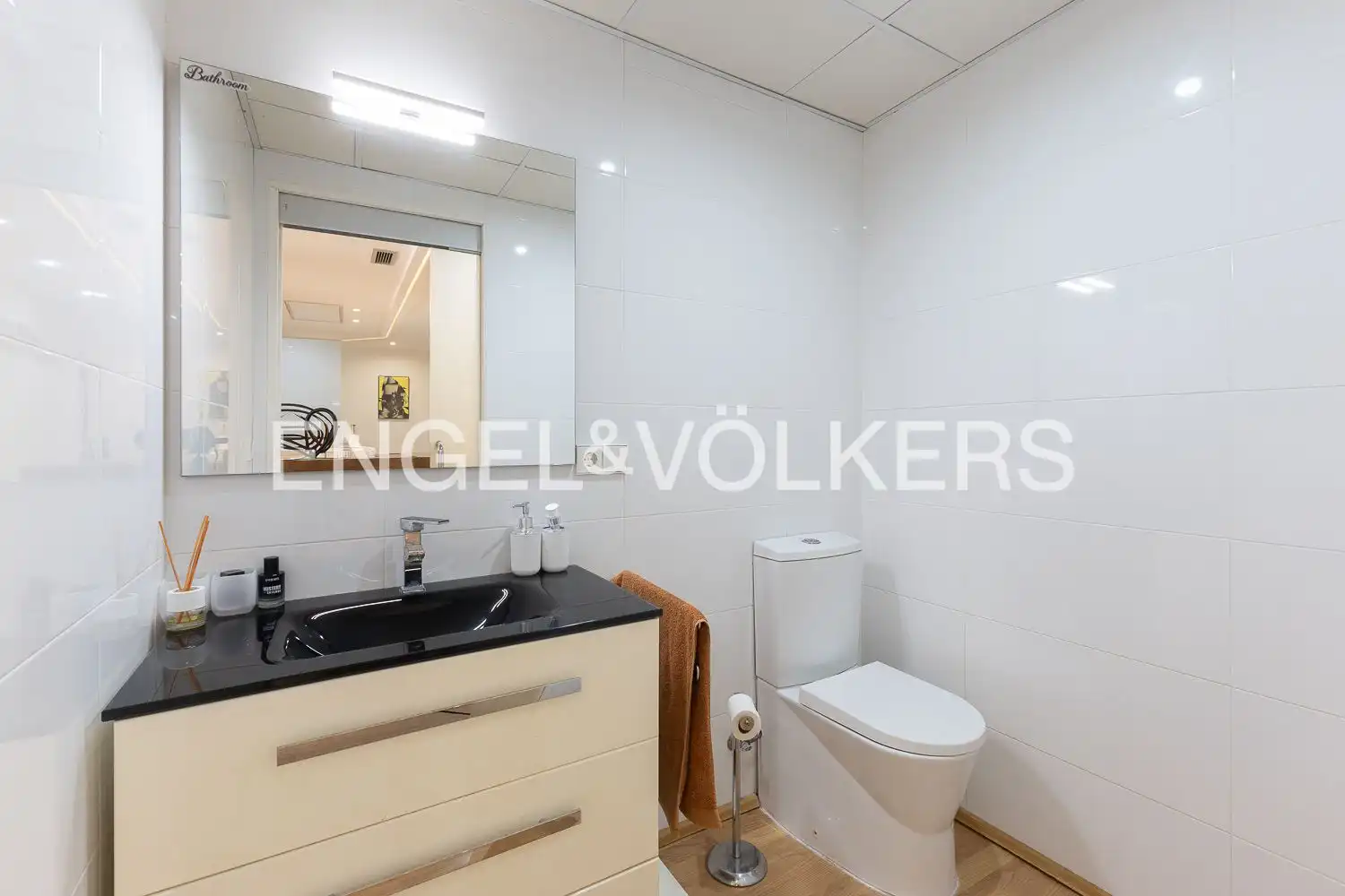 Flat for rent in Valencia  with Air Conditioner, Heating and Parquet flooring