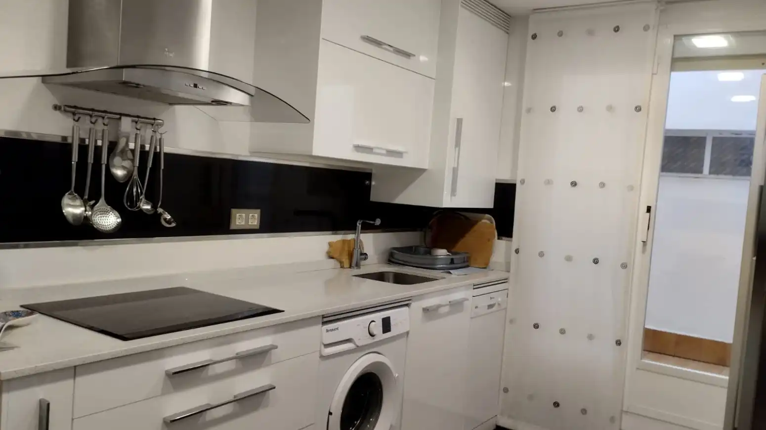 Flat with terrace for sale in Oeste, imagen 9