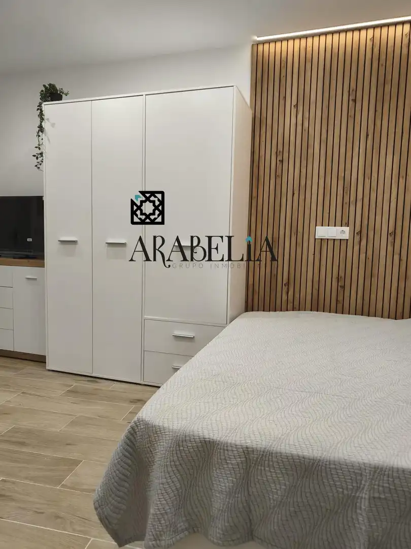 Bedroom of Study for sale in Córdoba  with Air Conditioner