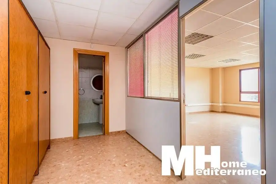 Bureau à vendre à FRANCIA 81, imagen 11