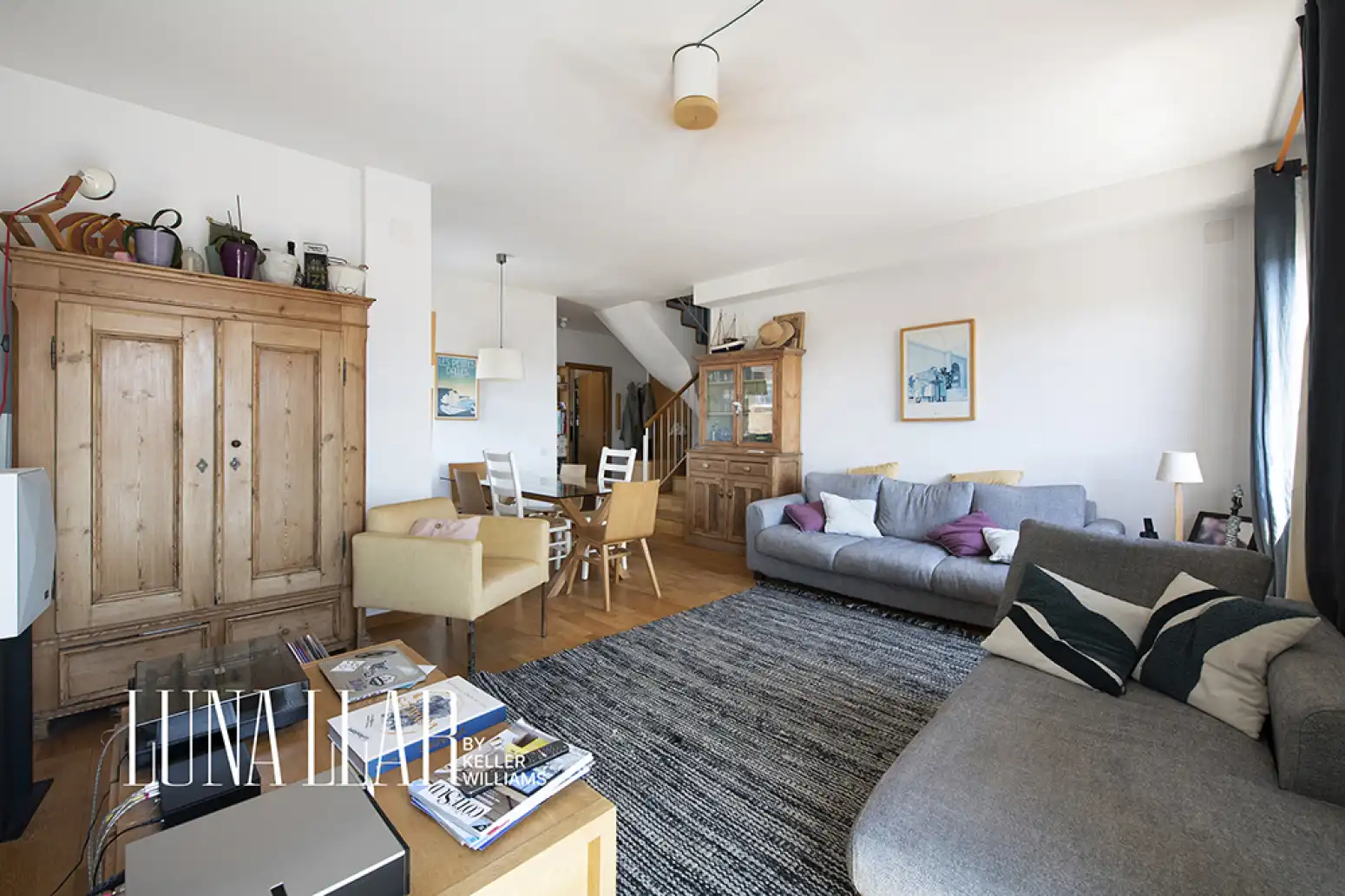 Wohnzimmer von Wohnung zum Verkauf in Castelldefels mit Klimaanlage, Heizung und Parkett