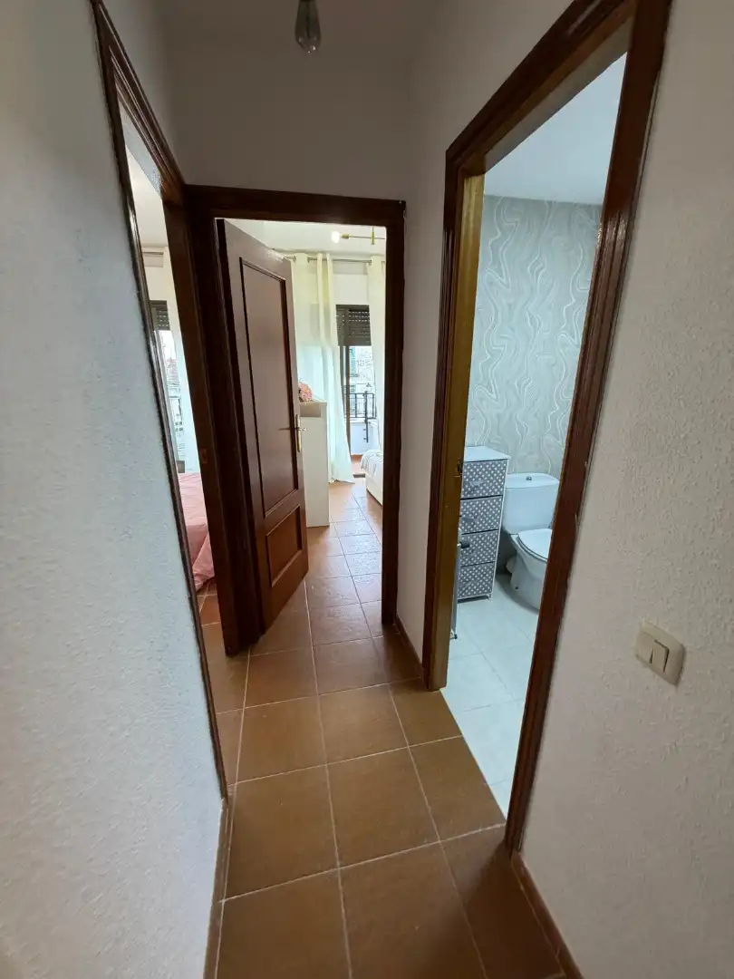 Casa o chalet en venta en Navamorcuende con Calefacción, Terraza y Amueblado