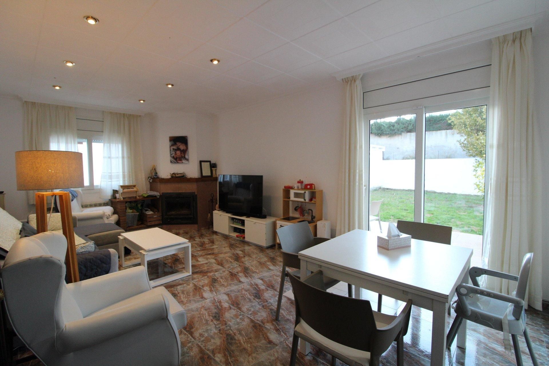 Sala d'estar de Casa o xalet en venda en Lloret de Mar amb Calefacció i Terrassa